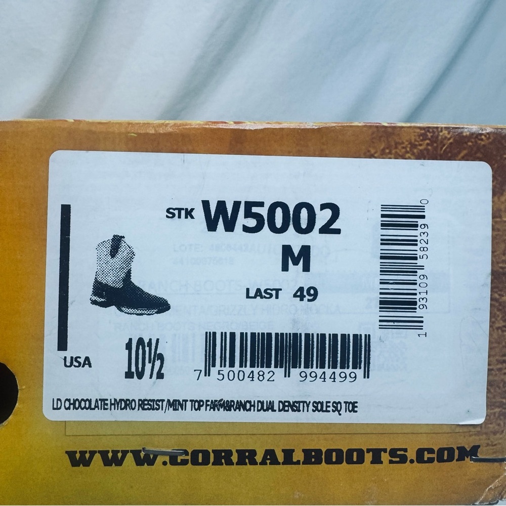 NWT Women’s Corral Chocolate and Mint Western Boots Size 10 1/2 - Picture 2 of 6